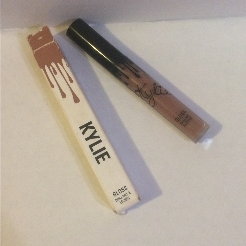 Kylie gloss
